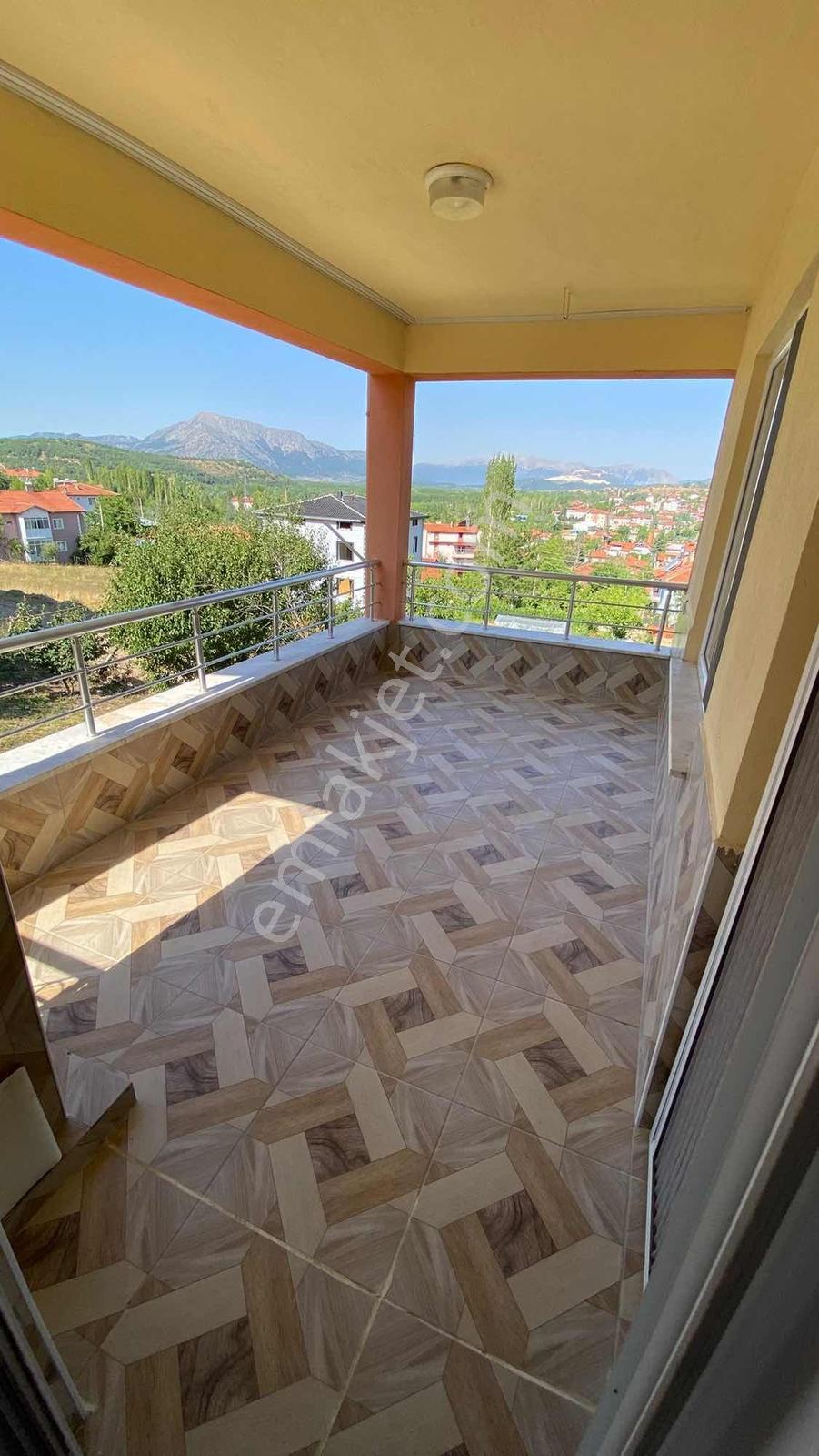 Isparta Aksu Yenice Köyiçi'nde Satılık 2 Katlı Müstakil Ev - Görsel 24
