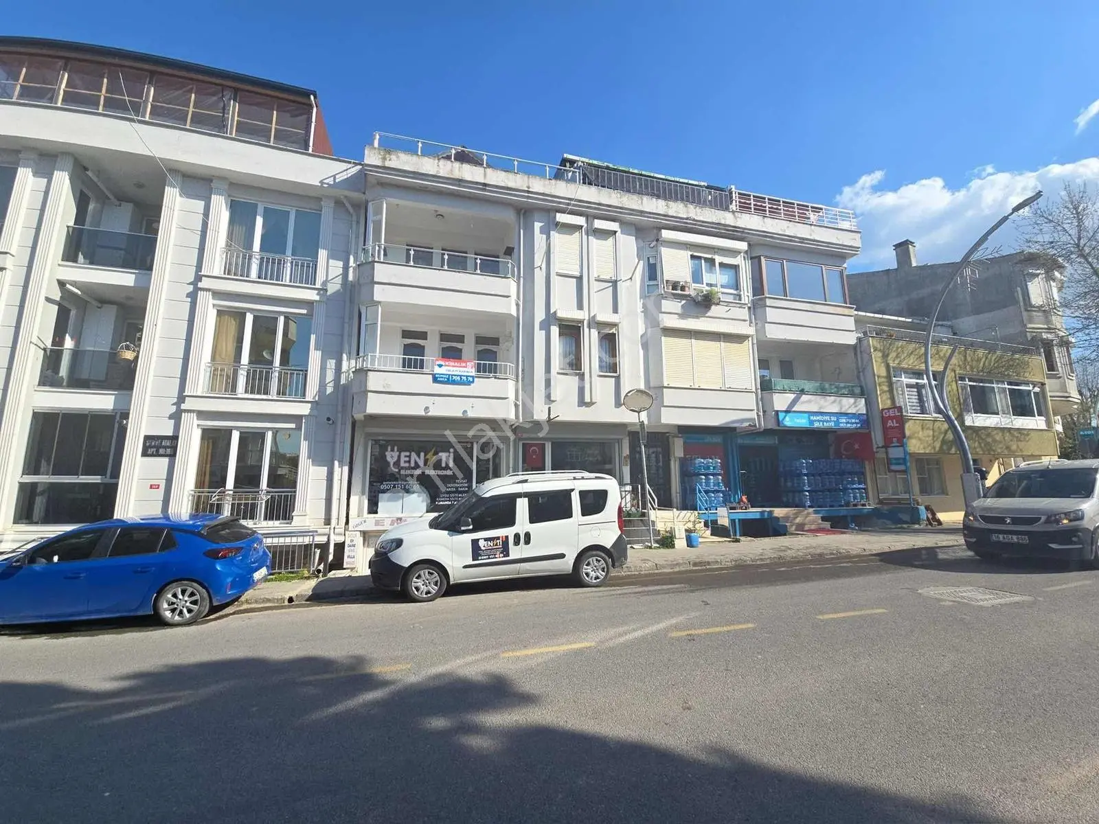 Remax Anka' Dan Çarşıda Deniz Ve Şehir Manzaralı 2+1 Daire