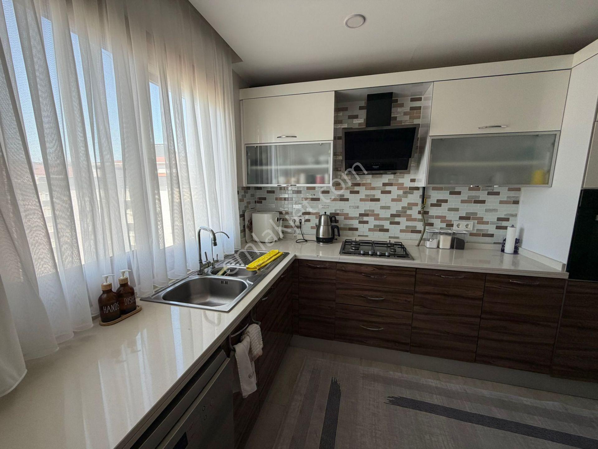 Seeworld Semerkand Konutları 2.etap 3+1 Dekorlu Şerefiyeli 149m2 - Görsel 11