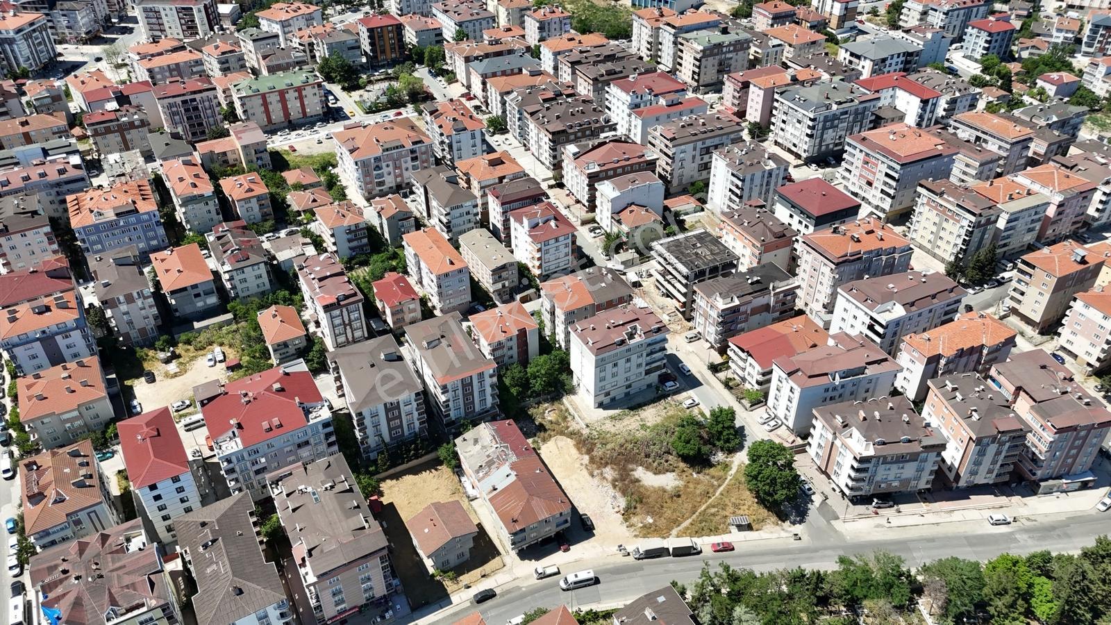 Rüzgar Emlak'tan Merkezi Konum Ara Kat Ön Cephe Daire - Görsel 6