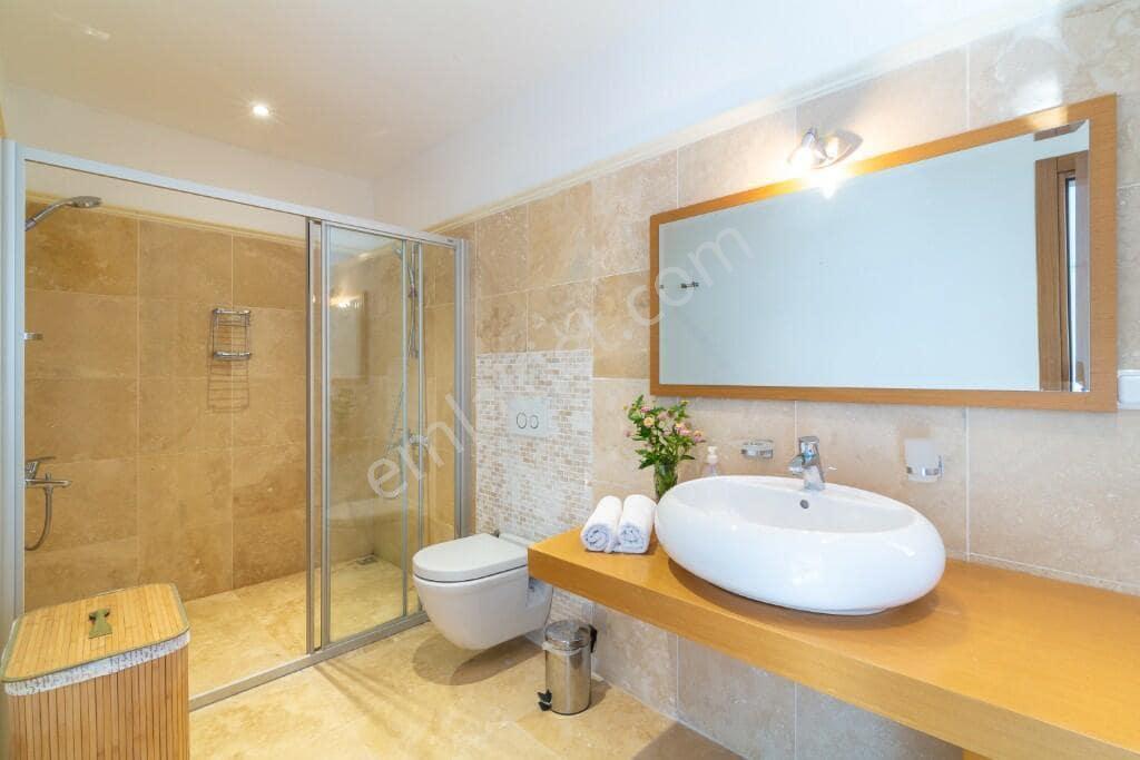 Kalkan - İslamlar Köyünde Doğa Ve Deniz Manzaralı Modern Villa - Görsel 19