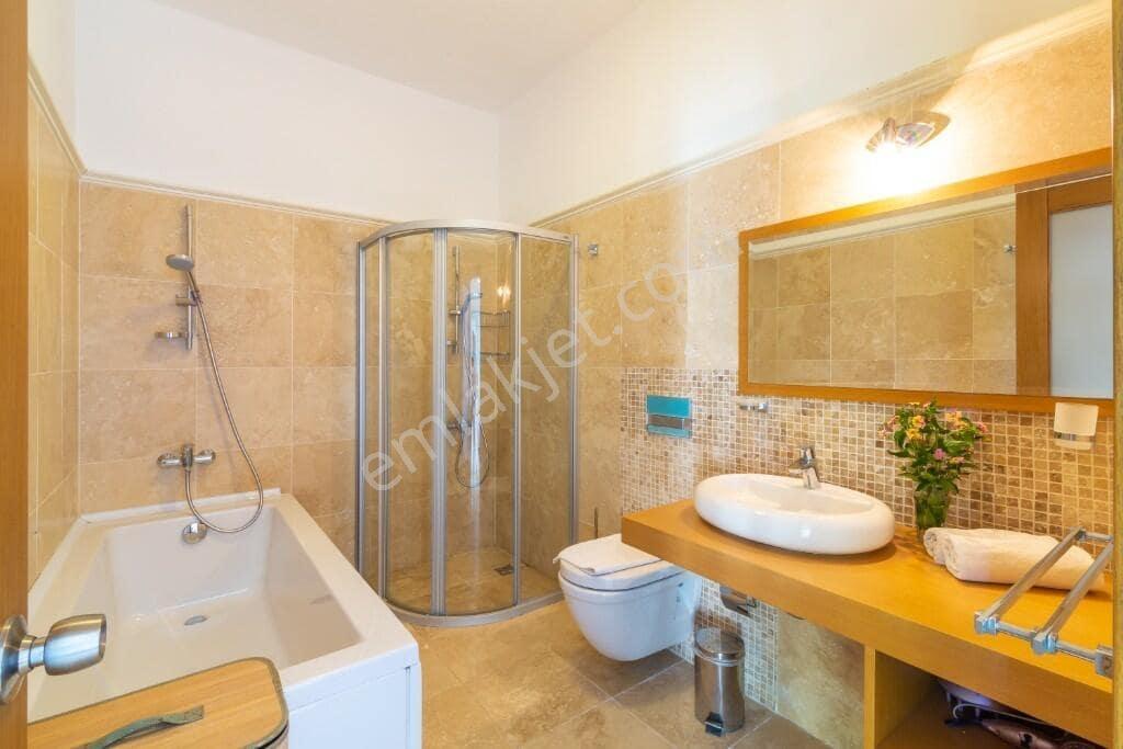 Kalkan - İslamlar Köyünde Doğa Ve Deniz Manzaralı Modern Villa - Görsel 15