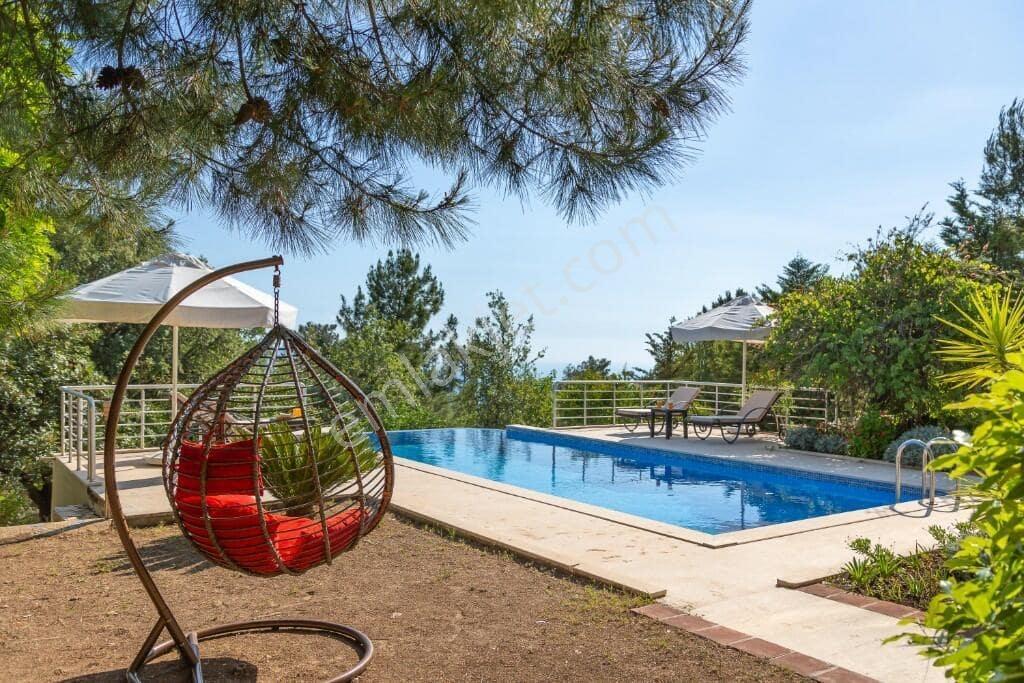 Kalkan - İslamlar Köyünde Doğa Ve Deniz Manzaralı Modern Villa - Görsel 9