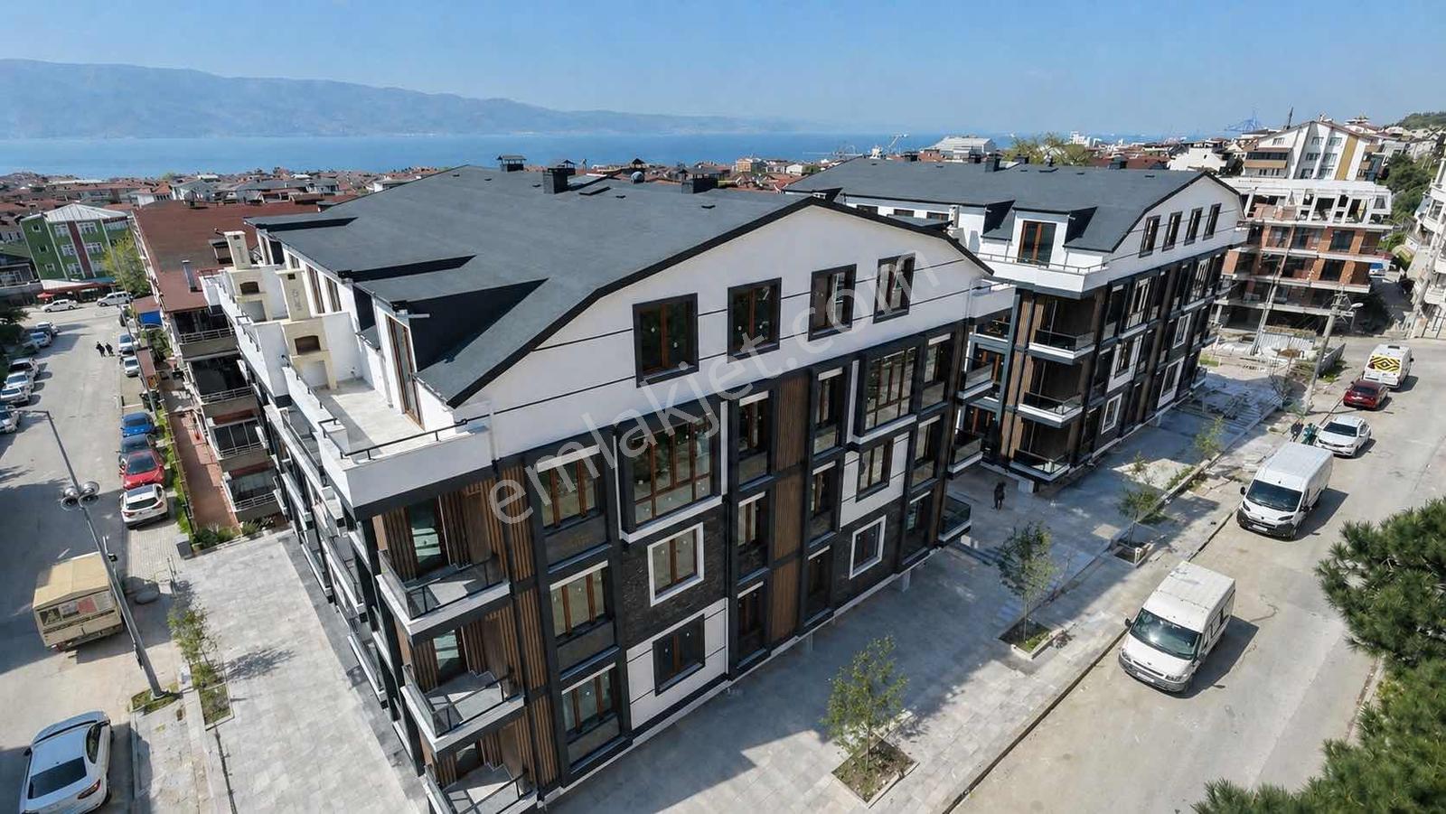 Körfez Hacıosman Mah Satılık Sıfır Lüx Daire 3+1 Asansörlü - Görsel 22