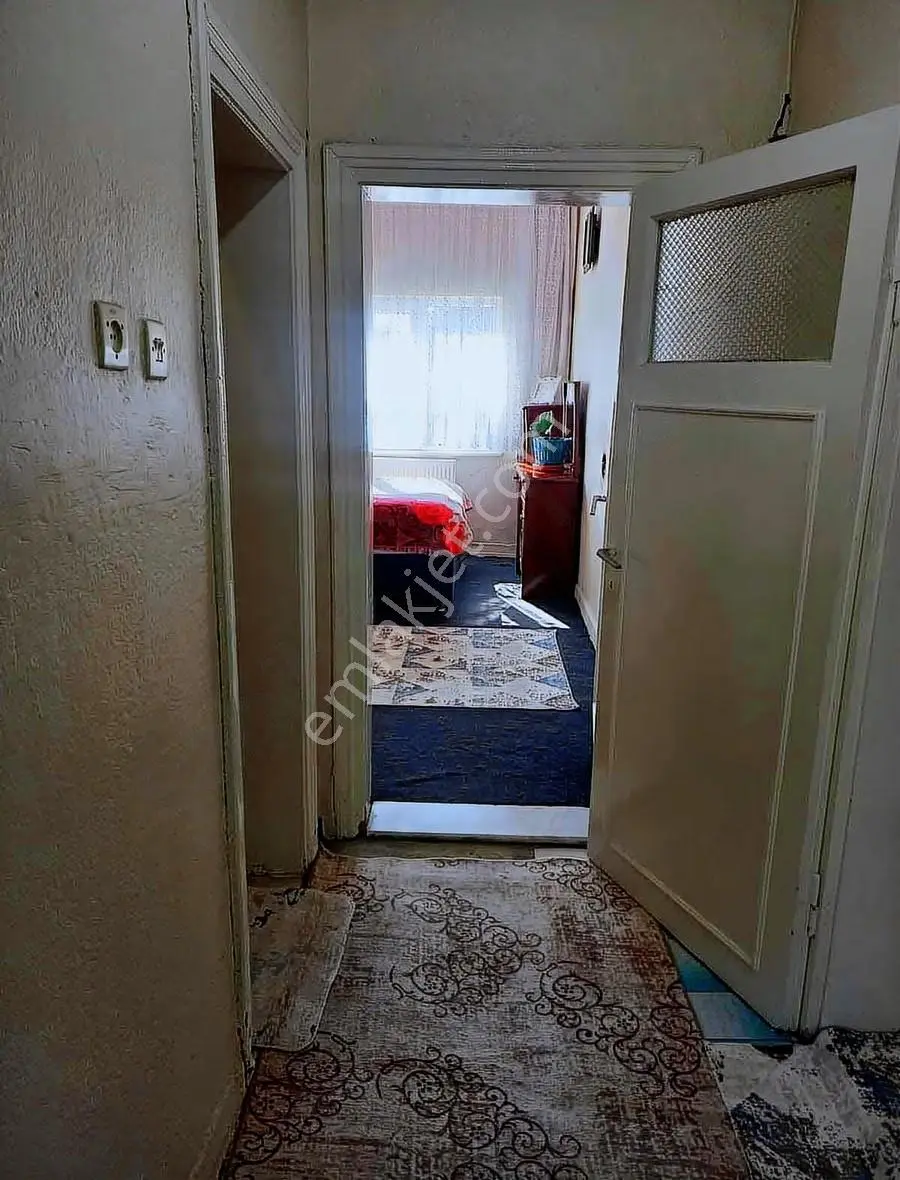 Kayabaşında 275m2 Arsalı Bakımlı Müstakil - Görsel 2