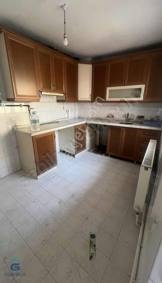 Cumhuriyette Kervanyolu Üzerinde Kiralık 3+1 Daire - Görsel 9