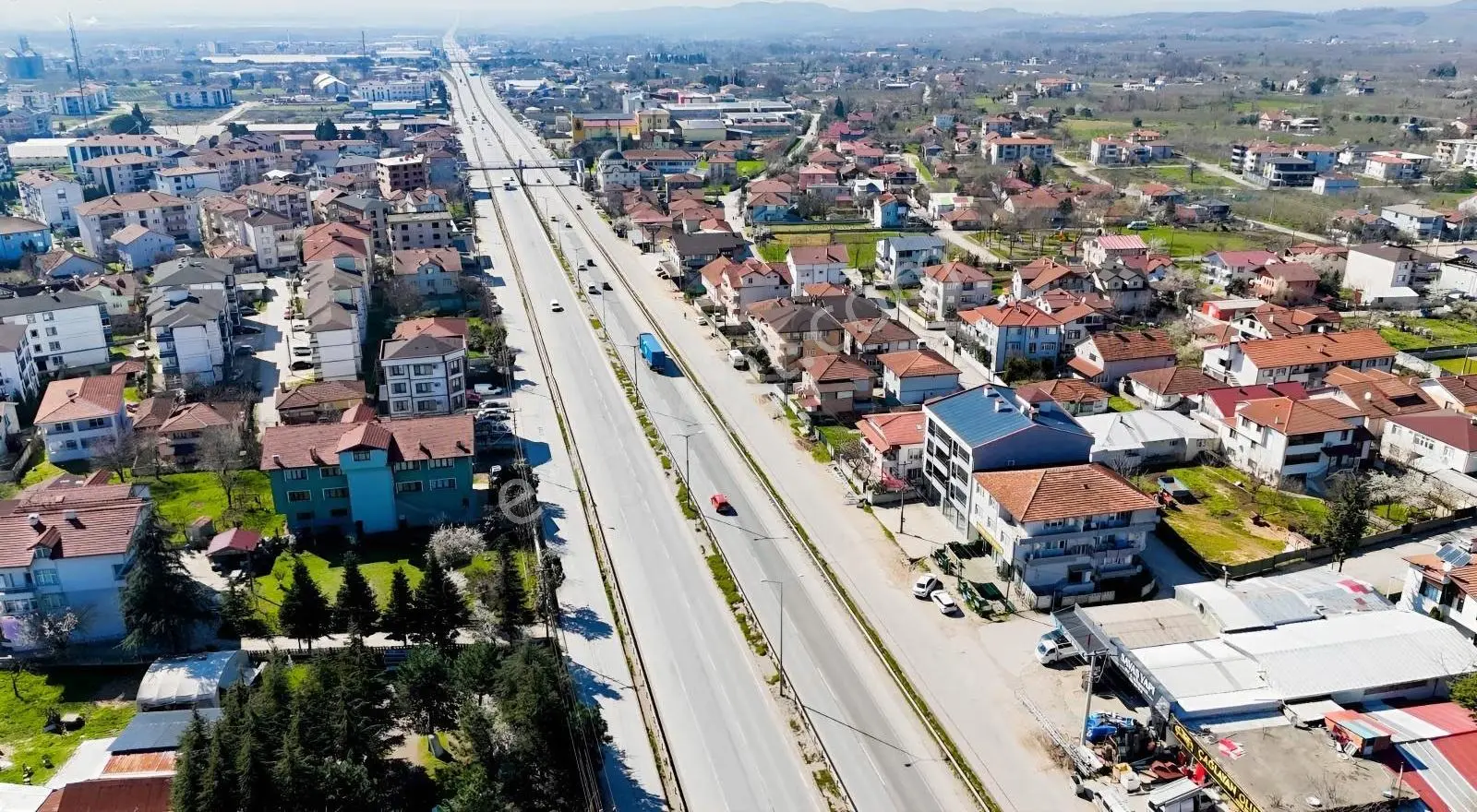 Meriç Çayrak'tan Kiralık Geniş(balkonlu) Daireler(açıklama Dikkt - Görsel 2