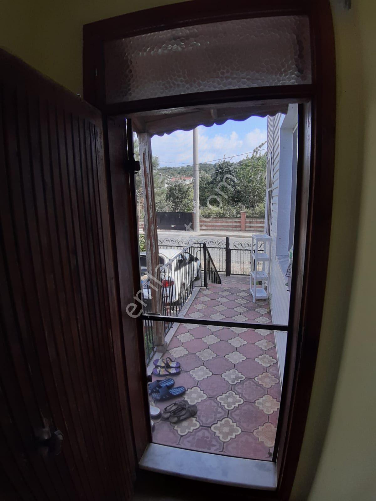 Şile Alacalı'da Merkezi Lokasyonunda 3 Katlı Yazlık Villa - Görsel 29