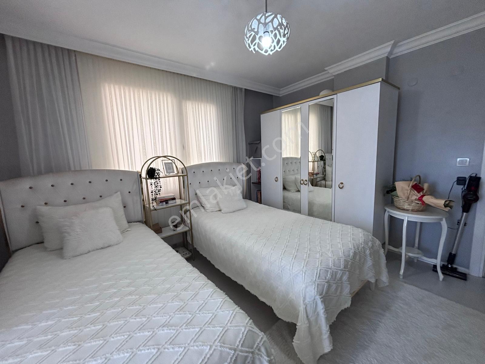 Aliağa Devlet Hastanesi Yakını Eşyalı Satılık Daire - Görsel 16
