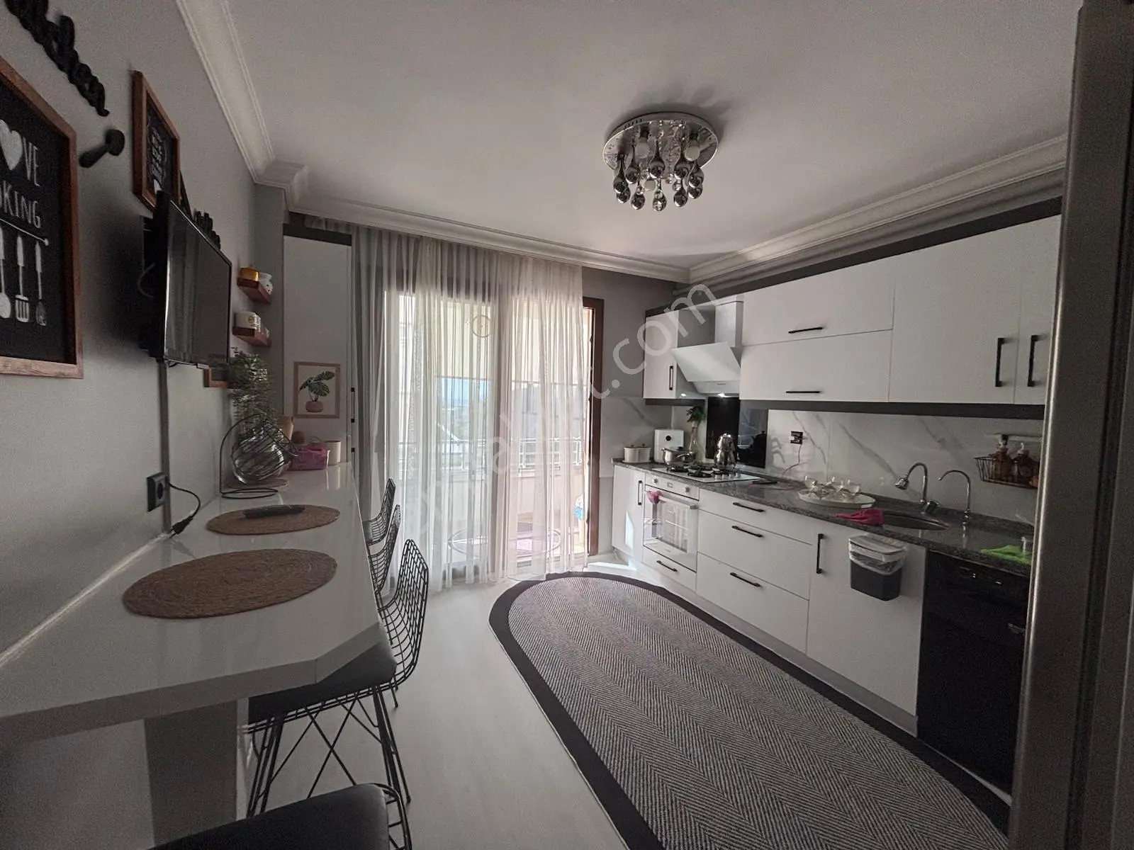 Aliağa Devlet Hastanesi Yakını Eşyalı Satılık Daire - Görsel 2
