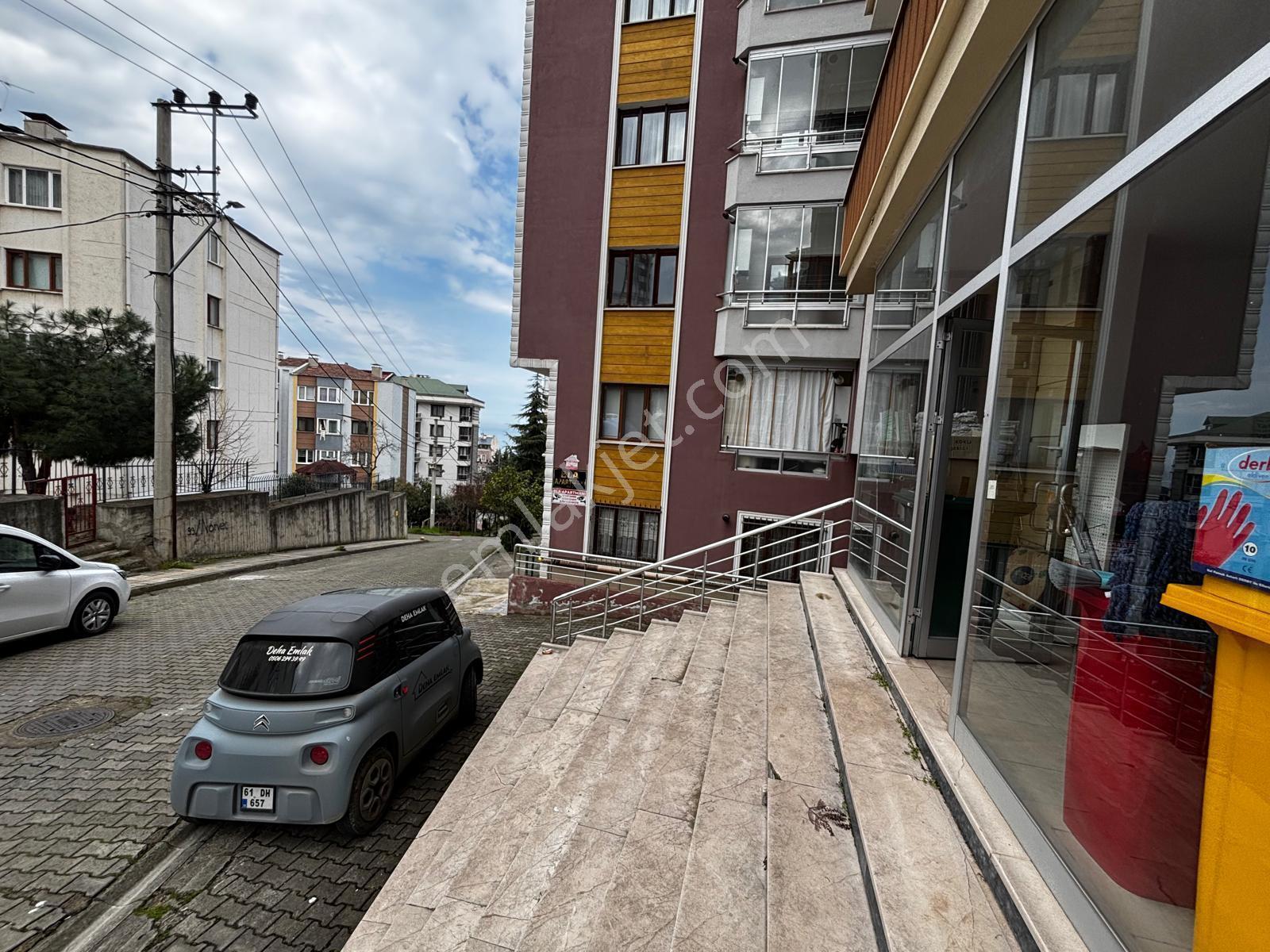 Deha Emlaktan Söğütlüde Kiralık Dükkan - Görsel 2