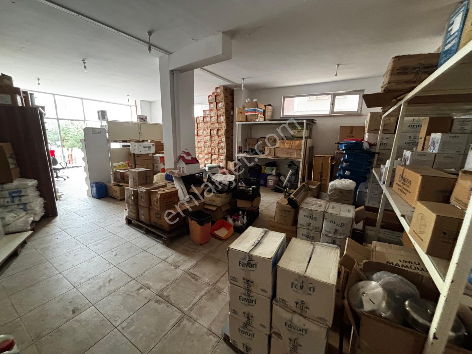 Deha Emlaktan Söğütlüde Kiralık Dükkan - Görsel 13