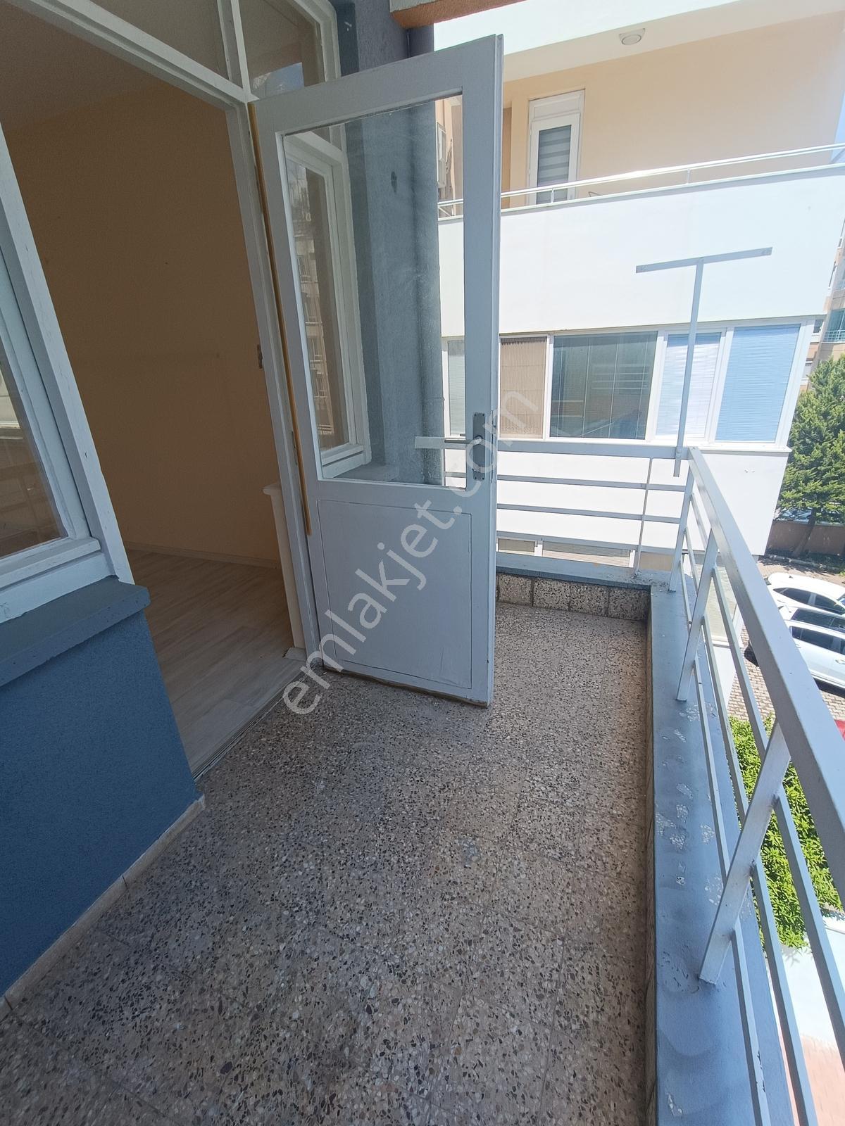 Bahçelievler Konyaltı Cd.yakını Deniz Manzaralı 2+1kiralık Daire - Görsel 19