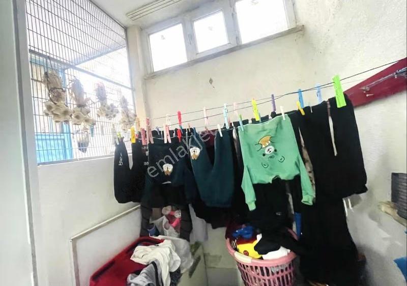 Emir Emlak'dan 1+1 Masrafsız Temiz Daire 12 Bin Tl Kiracılı - Görsel 3