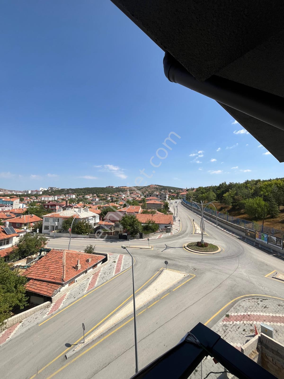 Çankaya Emlaktan Satılık Şehir Manzaralı Lüks 2+1 Daire - Görsel 12