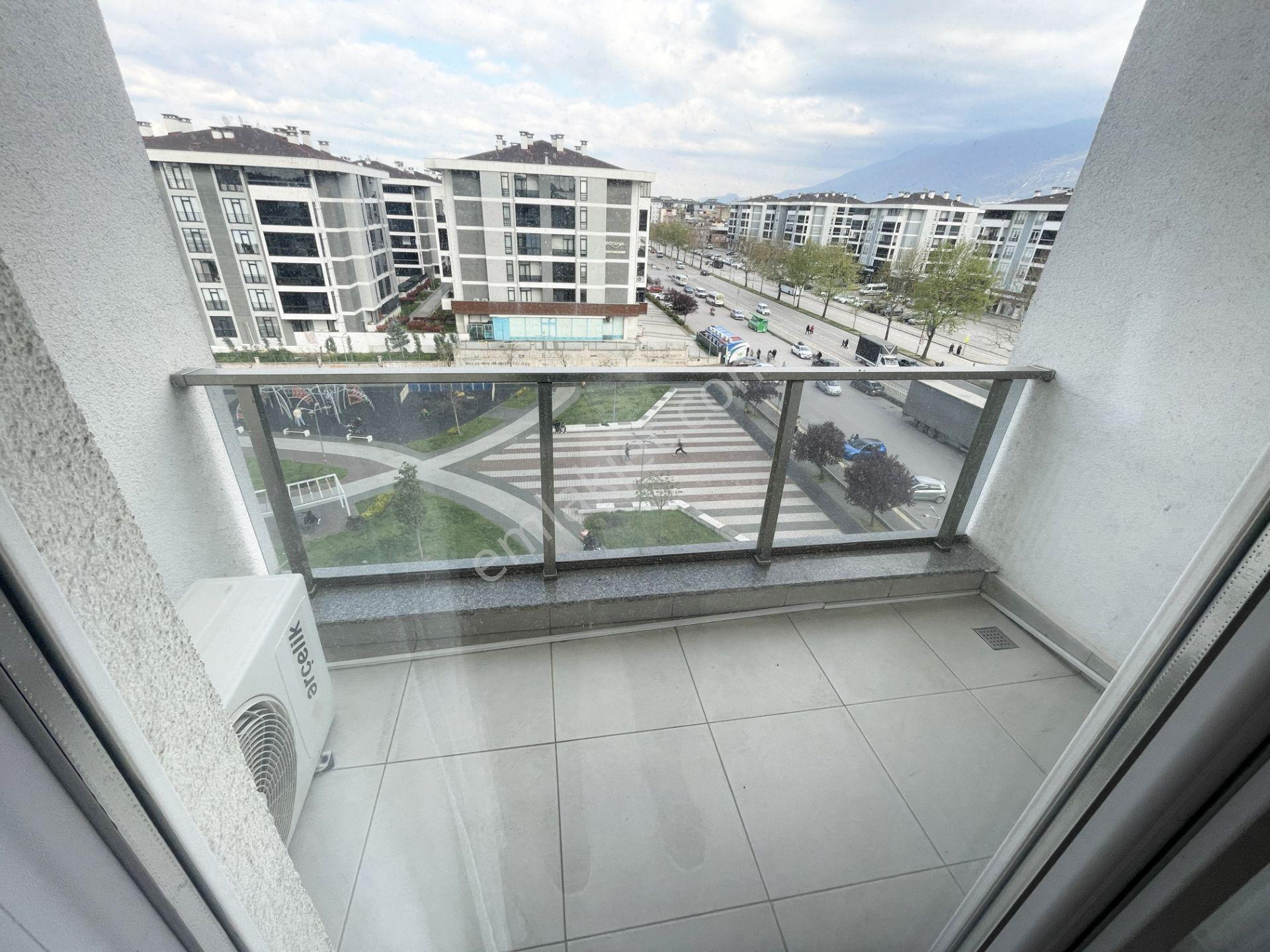 Bursa Osmangazi Soğanlı’da Uludağ Manzaralı Eşyalı Kiralık 4+1 Daire - Görsel 15