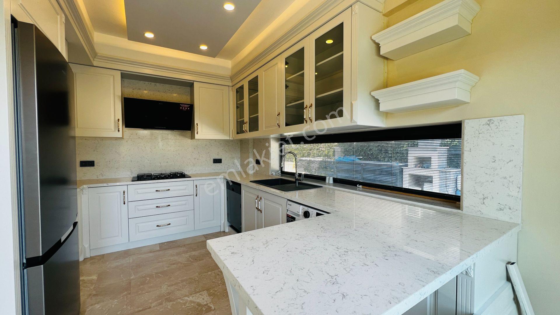 Kemer'de Satılık Müstakil 3+1 Villa. Русскоязычный Сервис - Görsel 12