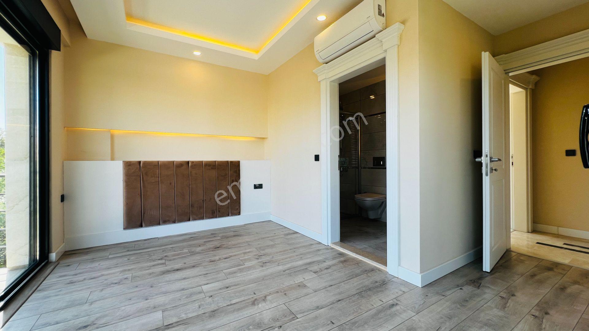 Kemer'de Satılık Müstakil 3+1 Villa. Русскоязычный Сервис - Görsel 21