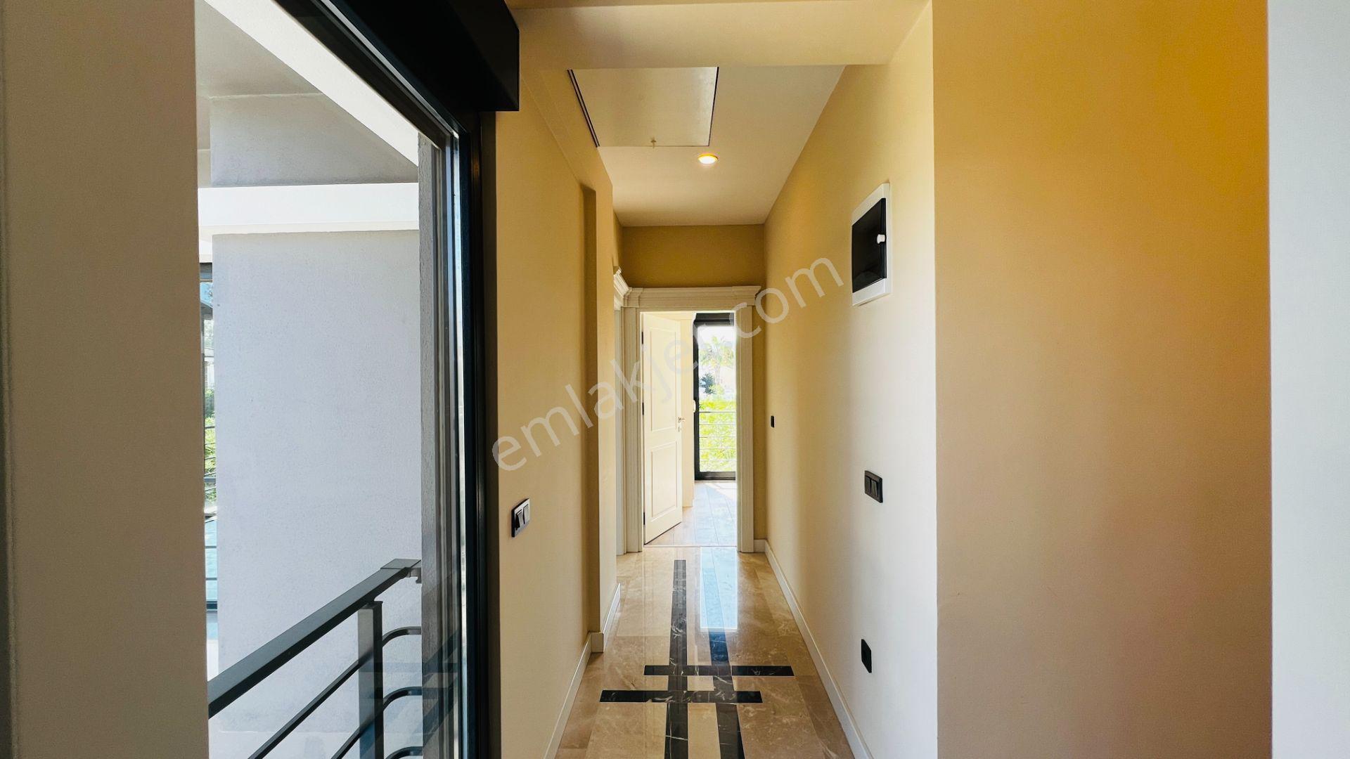 Kemer'de Satılık Müstakil 3+1 Villa. Русскоязычный Сервис - Görsel 25
