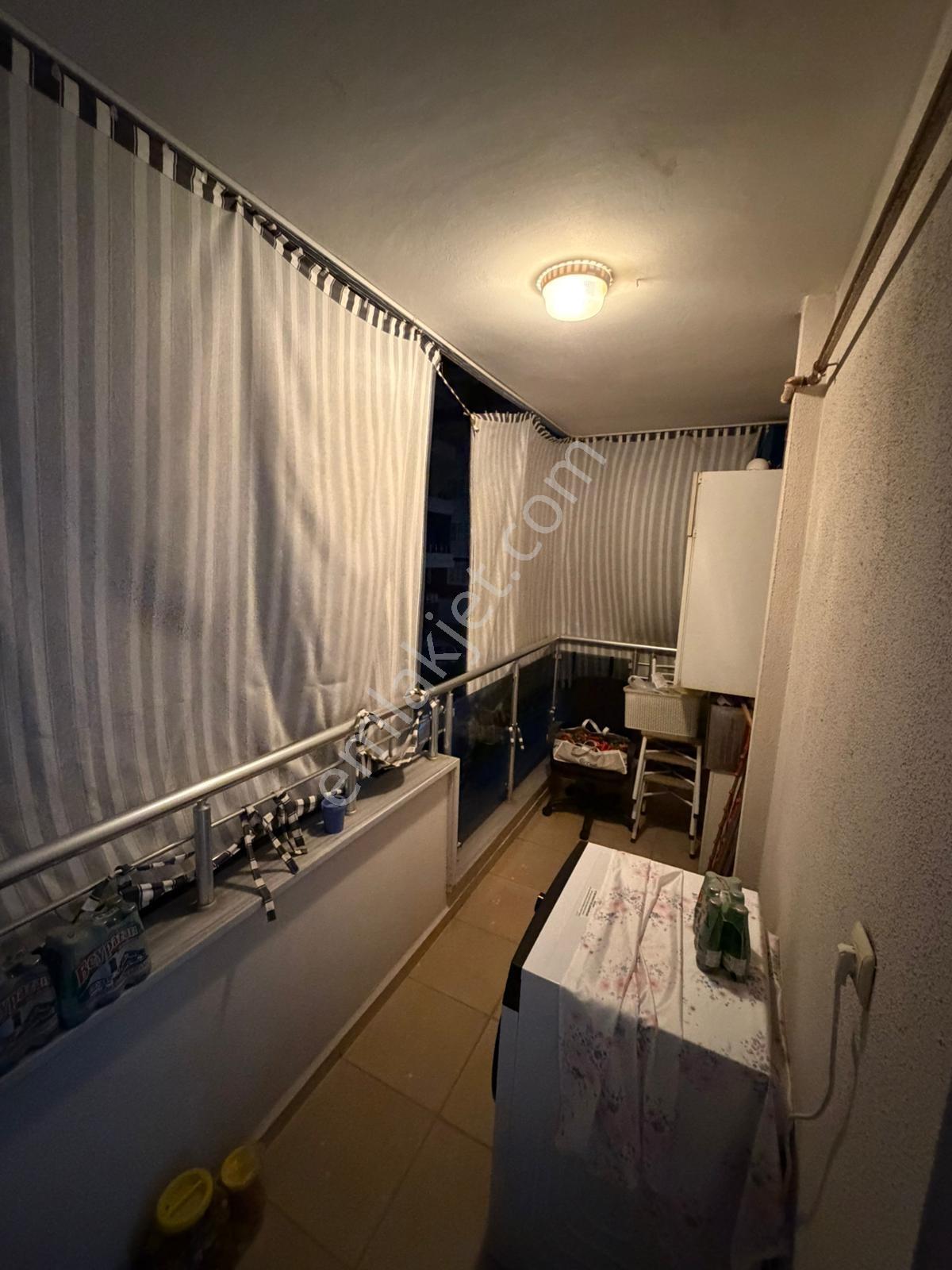 Ayyıldız Emlak'tan 80 M2 Çift Çepheli 2+1 Daire Yeni Beşevler - Görsel 7