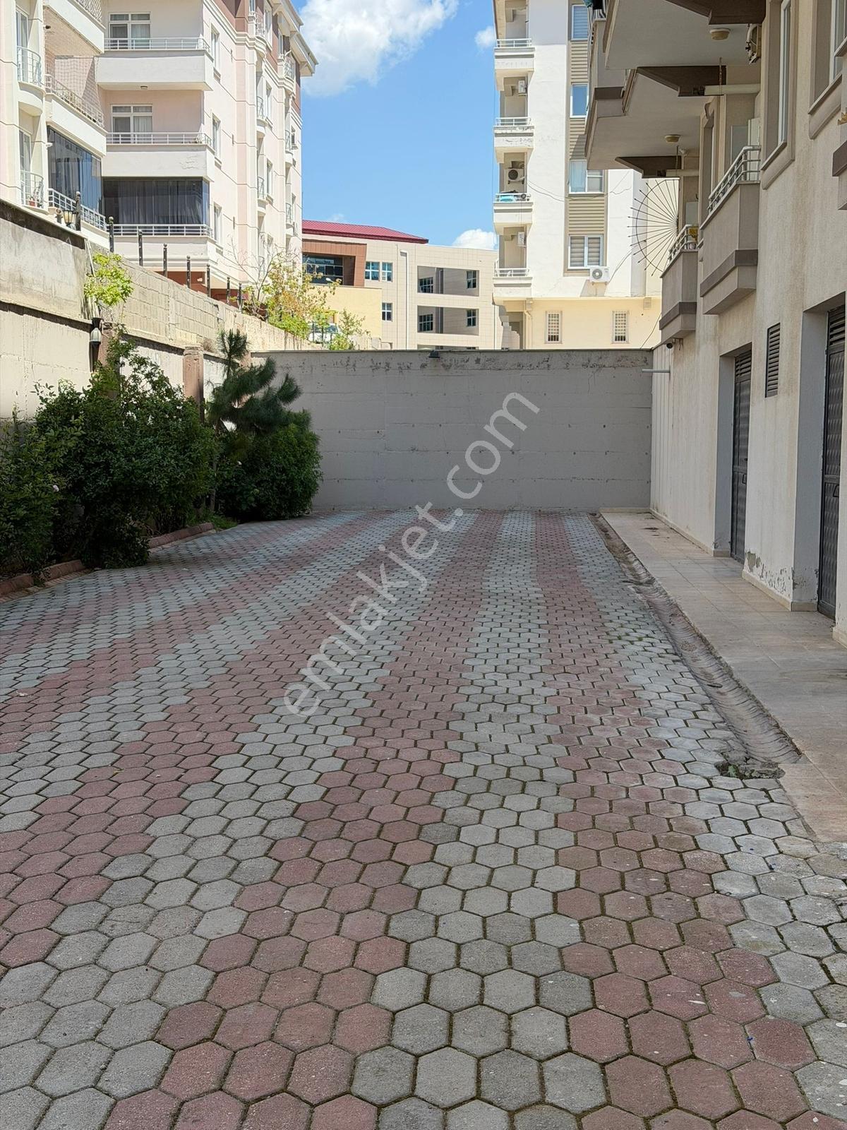Ayyıldız Emlak'tan 80 M2 Çift Çepheli 2+1 Daire Yeni Beşevler - Görsel 5