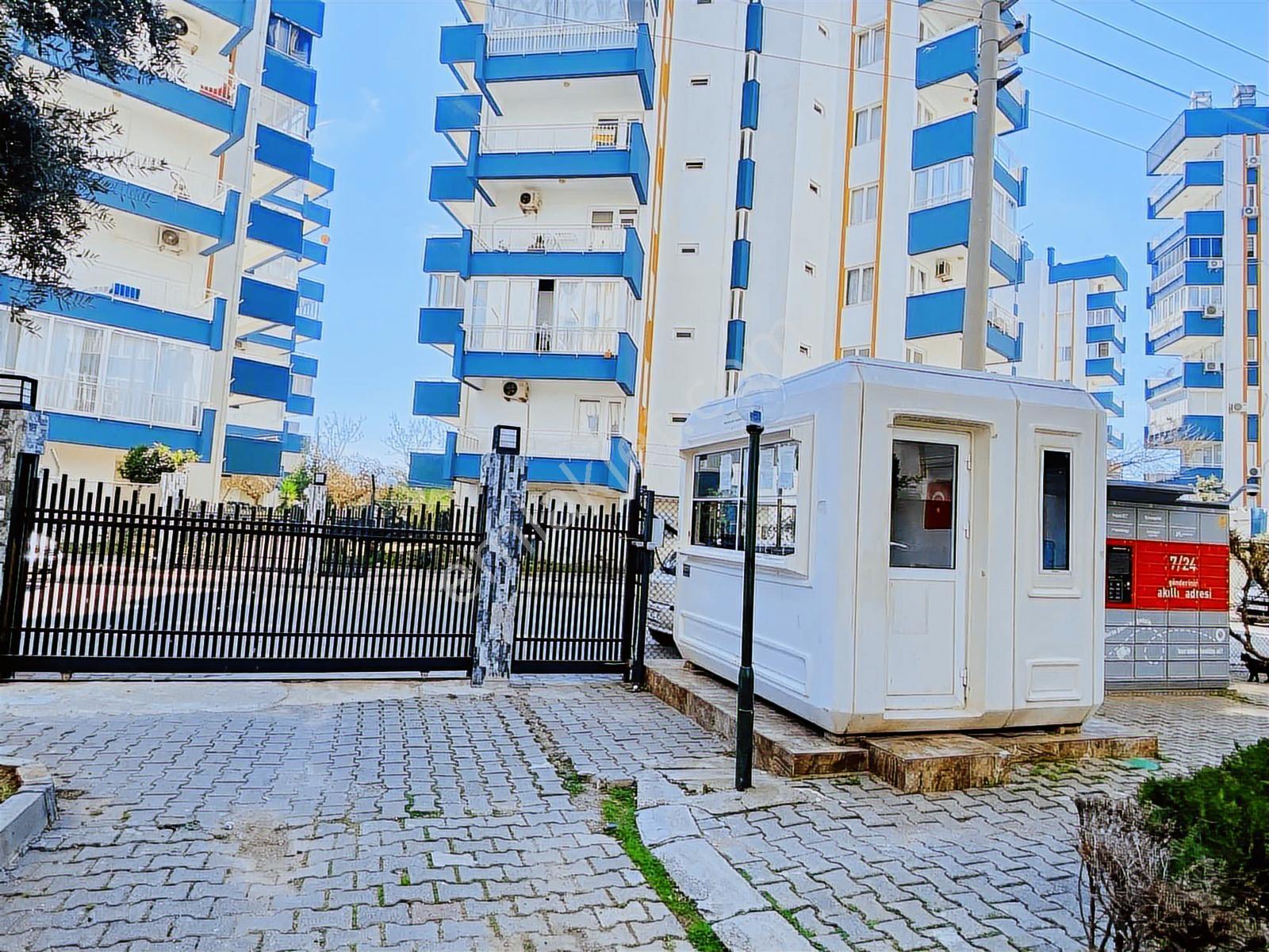 Antalya Güzeloba'nın En Prestijli Sitesinde Eşyalı Satılık 2+1 - Görsel 11