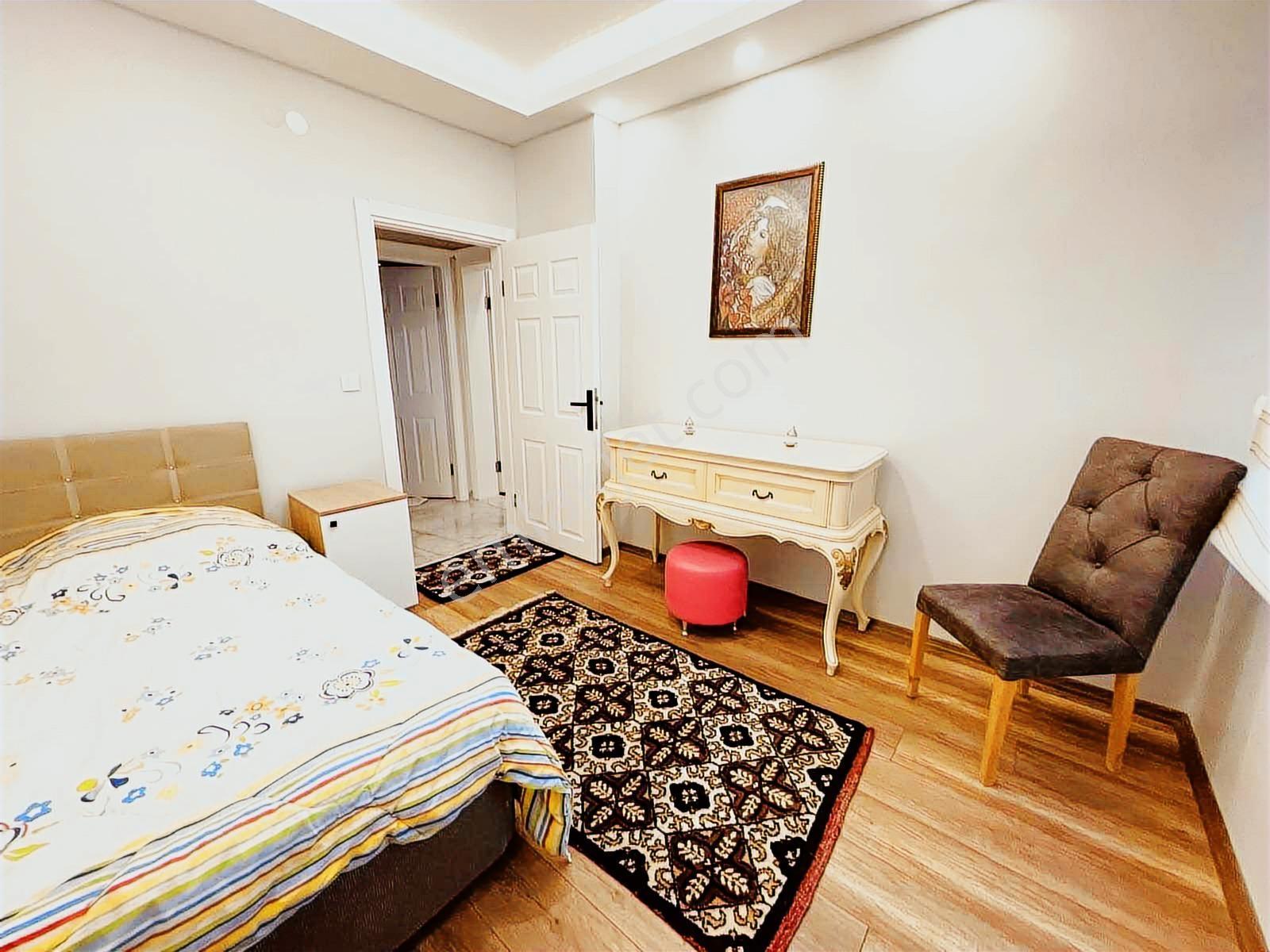 Antalya Güzeloba'nın En Prestijli Sitesinde Eşyalı Satılık 2+1 - Görsel 20