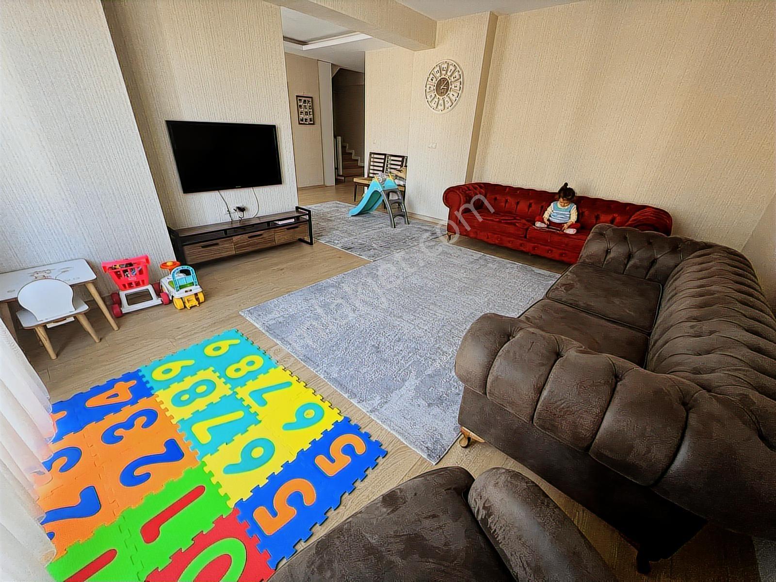 Profasor *dan Satılık 3+1 Dubleks Daire Alpiş Aden House - Görsel 22