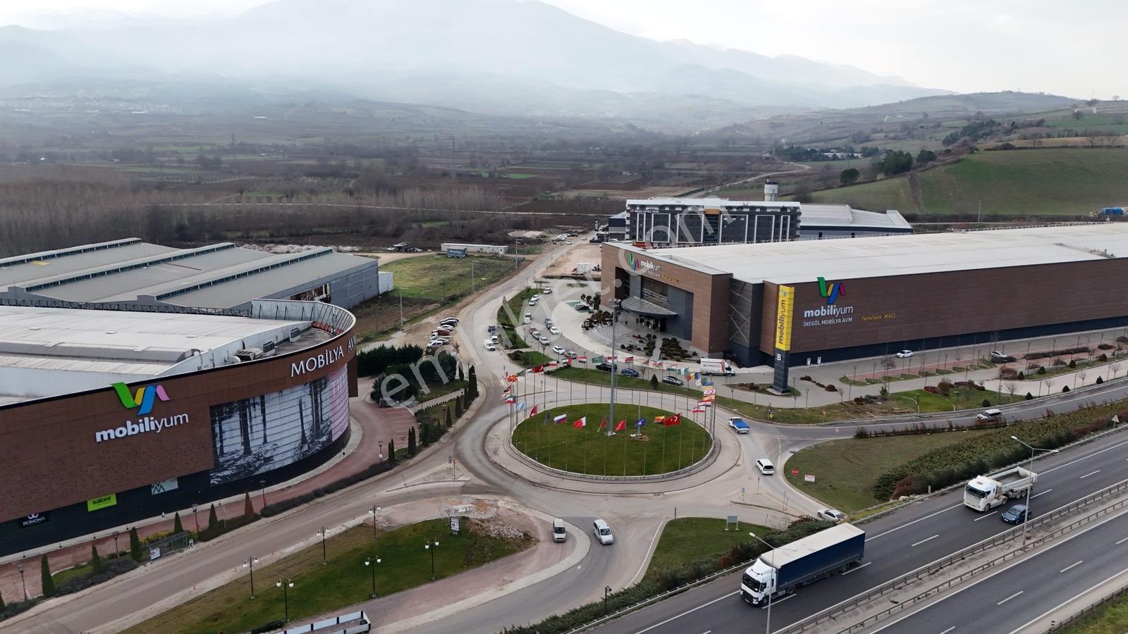 Profasor *dan Ara Tip Mobiliyum Yanı Kiralık Ofis Mega Park - Görsel 16