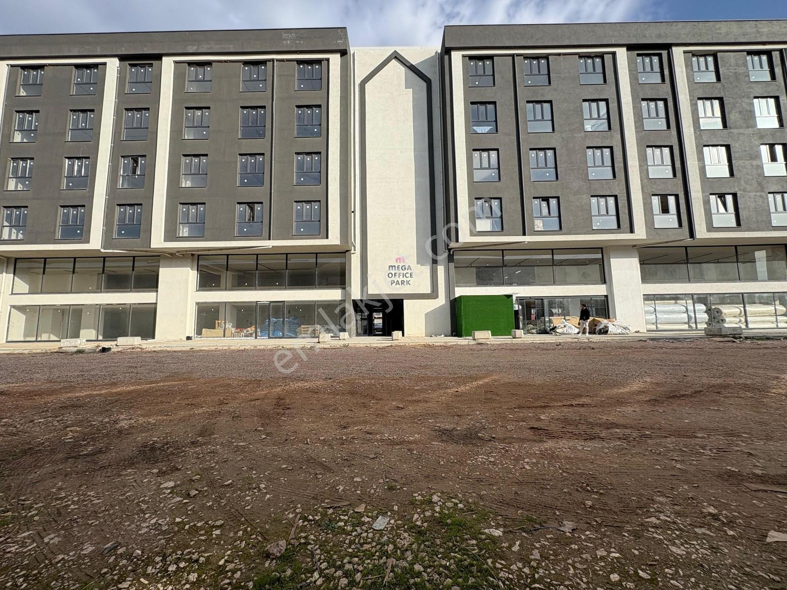 Profasor *dan Dubleks Tip Mobiliyum Yanı Kiralık Ofis Mega Park - Görsel 17