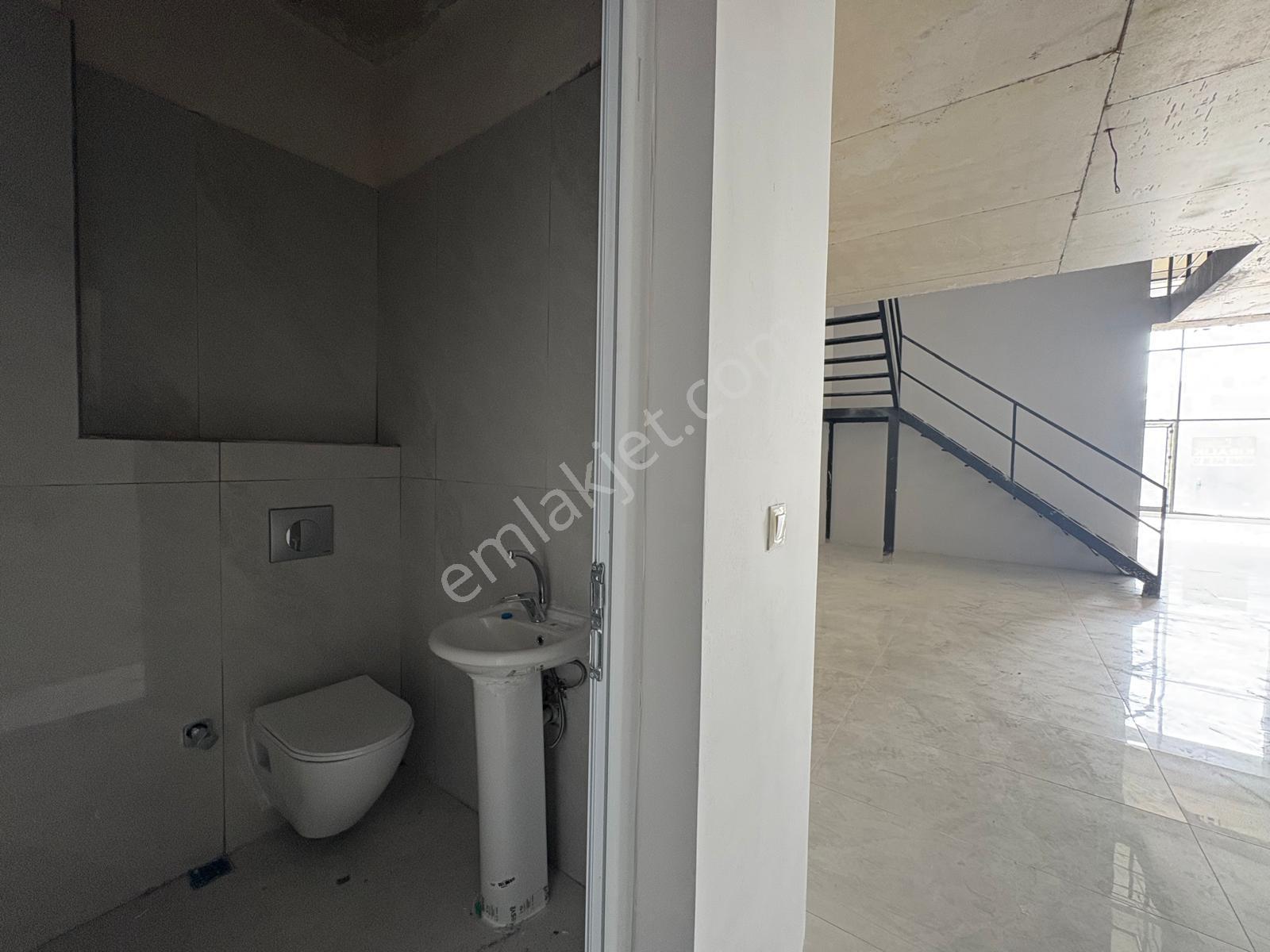 Profasor *dan Alpiş Aden House 'da Kiralık Büyük Dükkan - Görsel 16