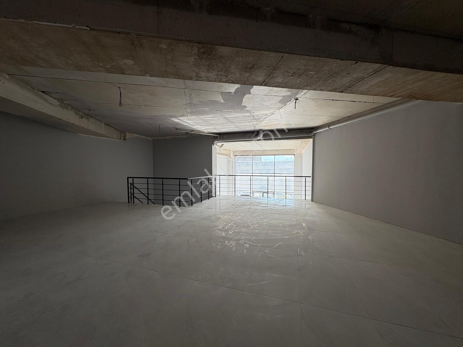 Profasor *dan Alpiş Aden House 'da Kiralık Büyük Dükkan - Görsel 6