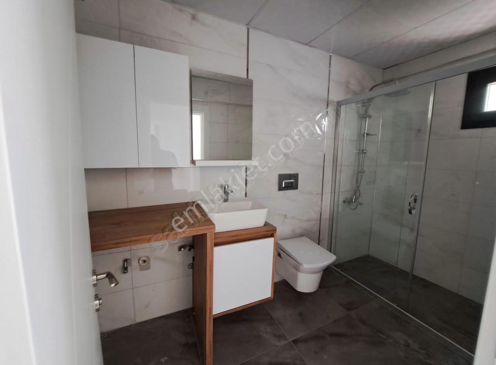 İzmir Seferihisar Doğanbey Havuzlu Sitede Satılık 3+1 Villa - Görsel 2