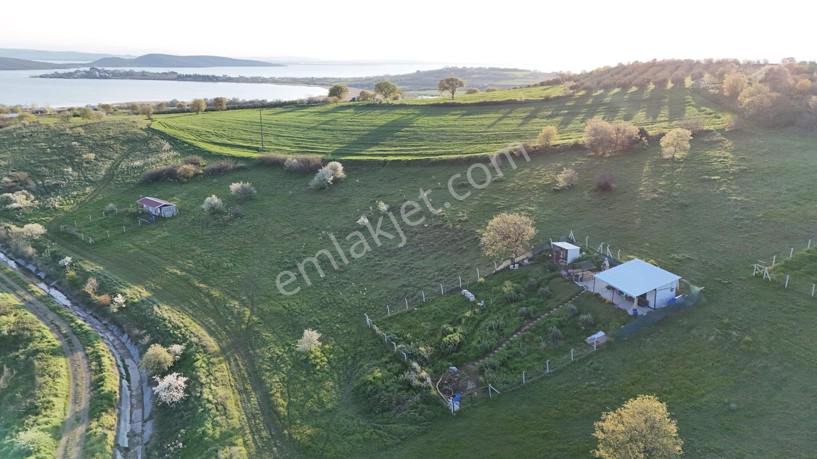 Profasor *da Eskikaraağaç Leylek Köy 298m2 Eşsiz Manzaralı Bahçe - Görsel 13