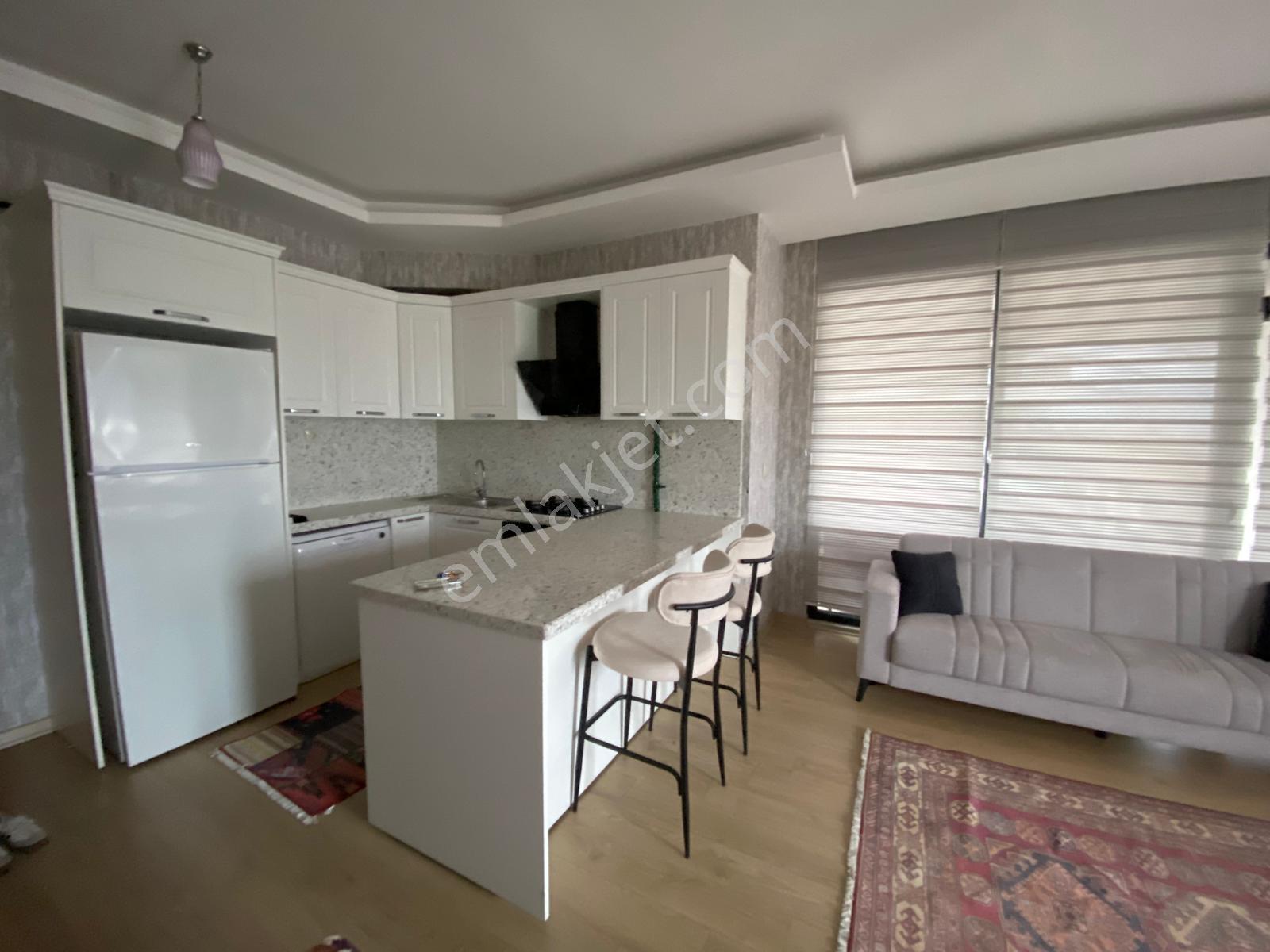 Profasor *dan Köşe Manzaralı Kiralık Eşyalı 1+1 Alpiş Aden House - Görsel 10