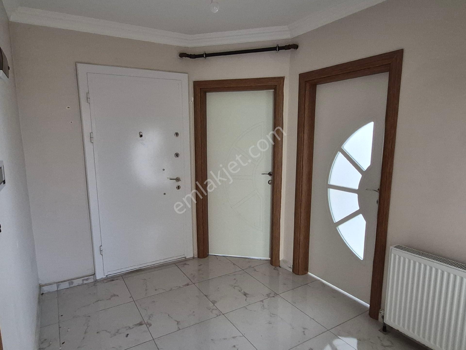 Çiftlikköy M.a.ersoy'da Kiralık 2+1 Açık Otoparklı Köşe Daire - Görsel 15