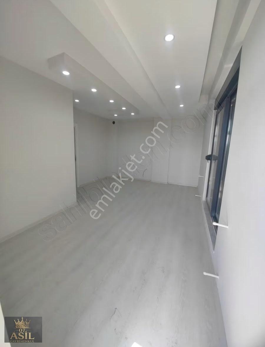 Demirel Mahallesi 2+1 Katta Asansorlu Herseyi Daire - Görsel 15