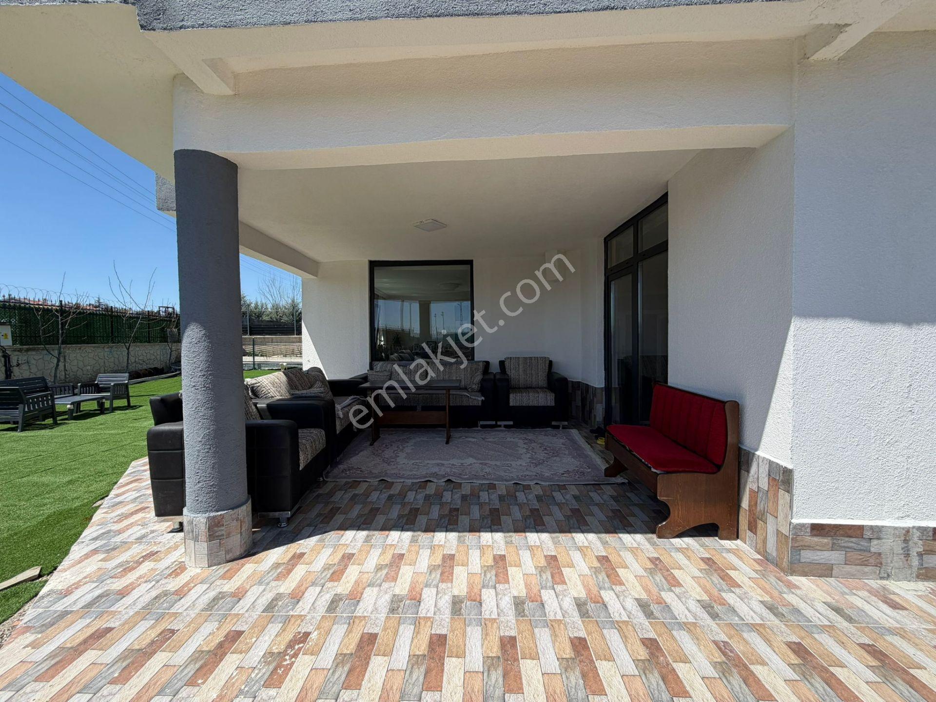 Ballıkpınar'da | Tek Tapu-1500 M2 | 2 Katlı Ful Yapılı Villa - Görsel 6