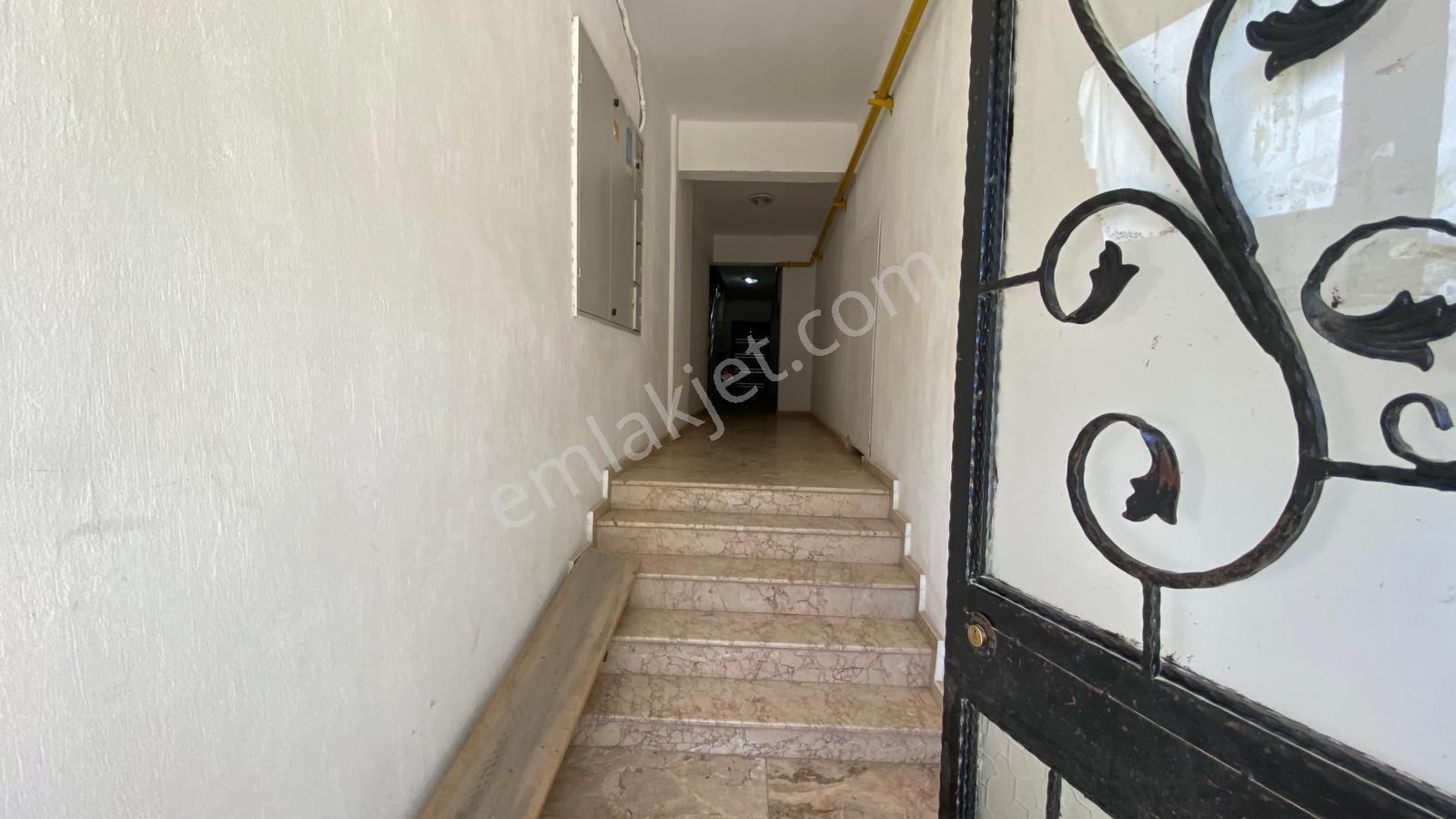 Buket Emlaktan Kiralık 2+1 Daire Doğalgazlı - Görsel 2