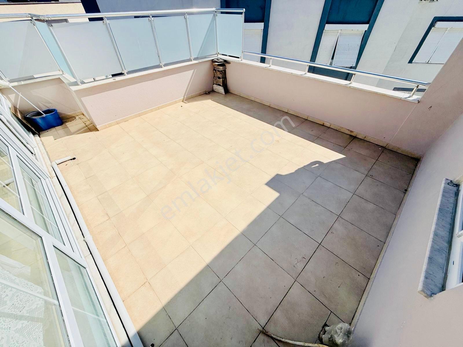 Edremit İkizçay'da Satılık 220 M² Geniş Teraslı 4+1 Daire - Görsel 9