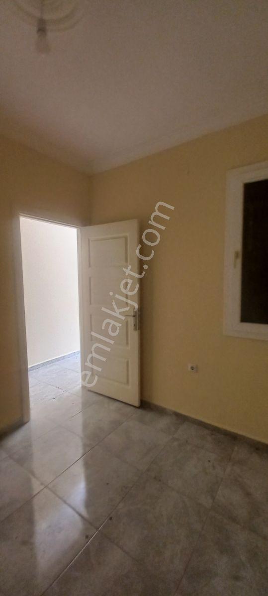 İskenderun Meydan Mah.iste Yanı Kiralık Boş 1+1 - Görsel 18