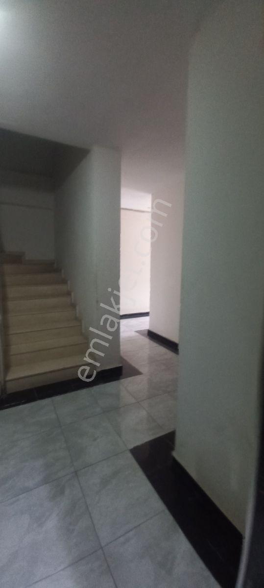 İskenderun Meydan Mah.iste Yanı Kiralık Boş 1+1 - Görsel 7