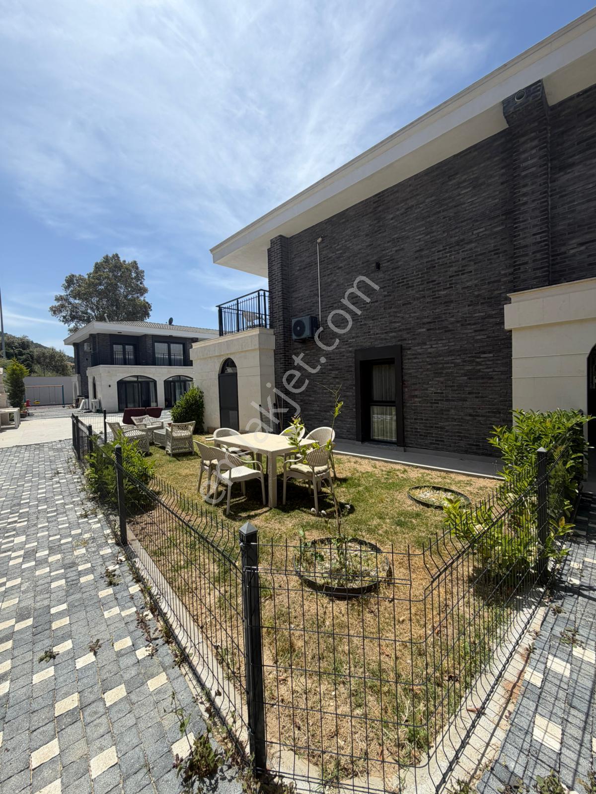 Plaja 350 M ,bahçeli Yeni Daire - Görsel 25