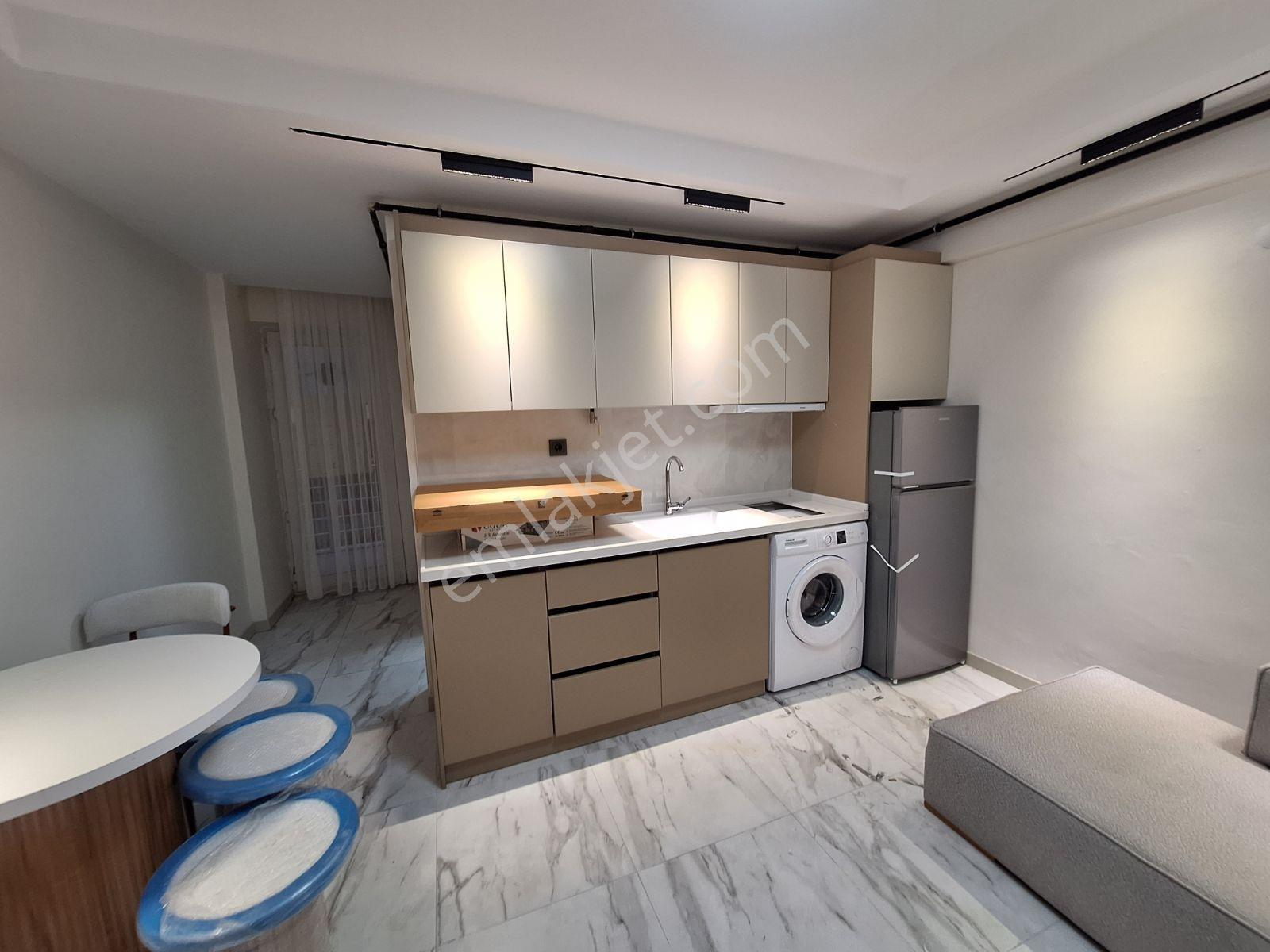 Nehirden Atalarda Satılık 1+1 Apart