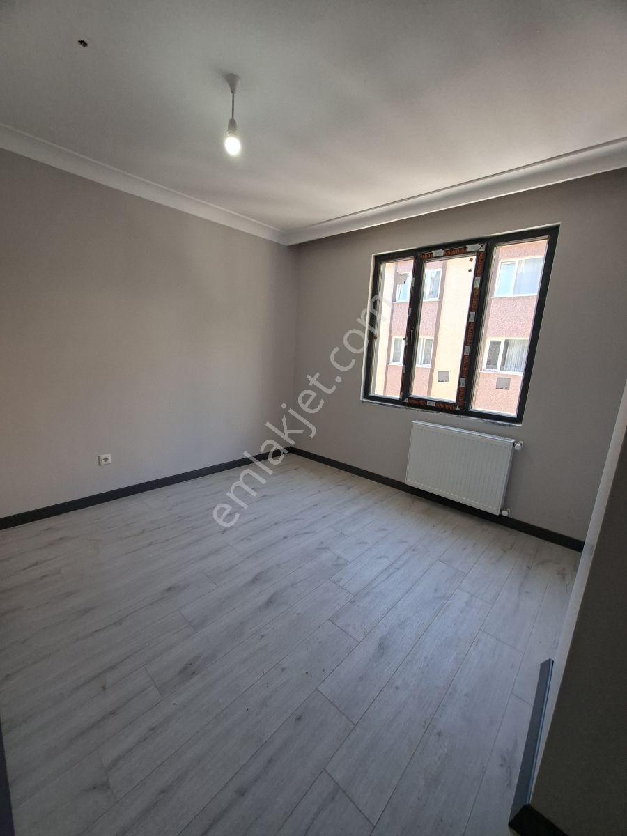 Tramvaya Yakın Sıfır Binada 2. Kat 2+1 Oda Satılık Daire - Görsel 9