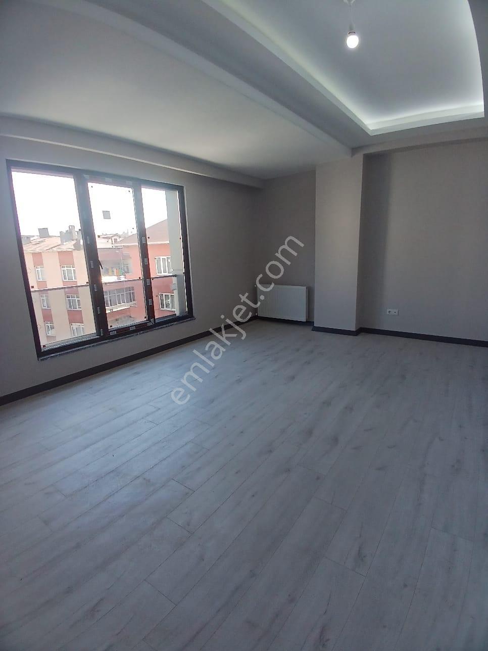 Tramvaya Yakın Sıfır Binada 2. Kat 2+1 Oda Satılık Daire - Görsel 24