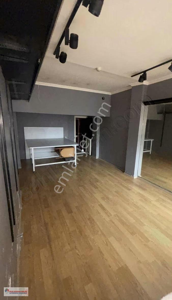 Filiz Emlaktan Bağcılar Çınar Mah.40m2 Kiralık Dükkan - Görsel 8