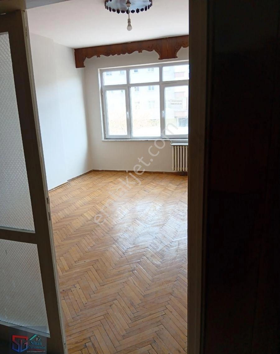 Sinan Gayrimenkulden Bozantı Caddesinde Kiralık Daire - Görsel 14