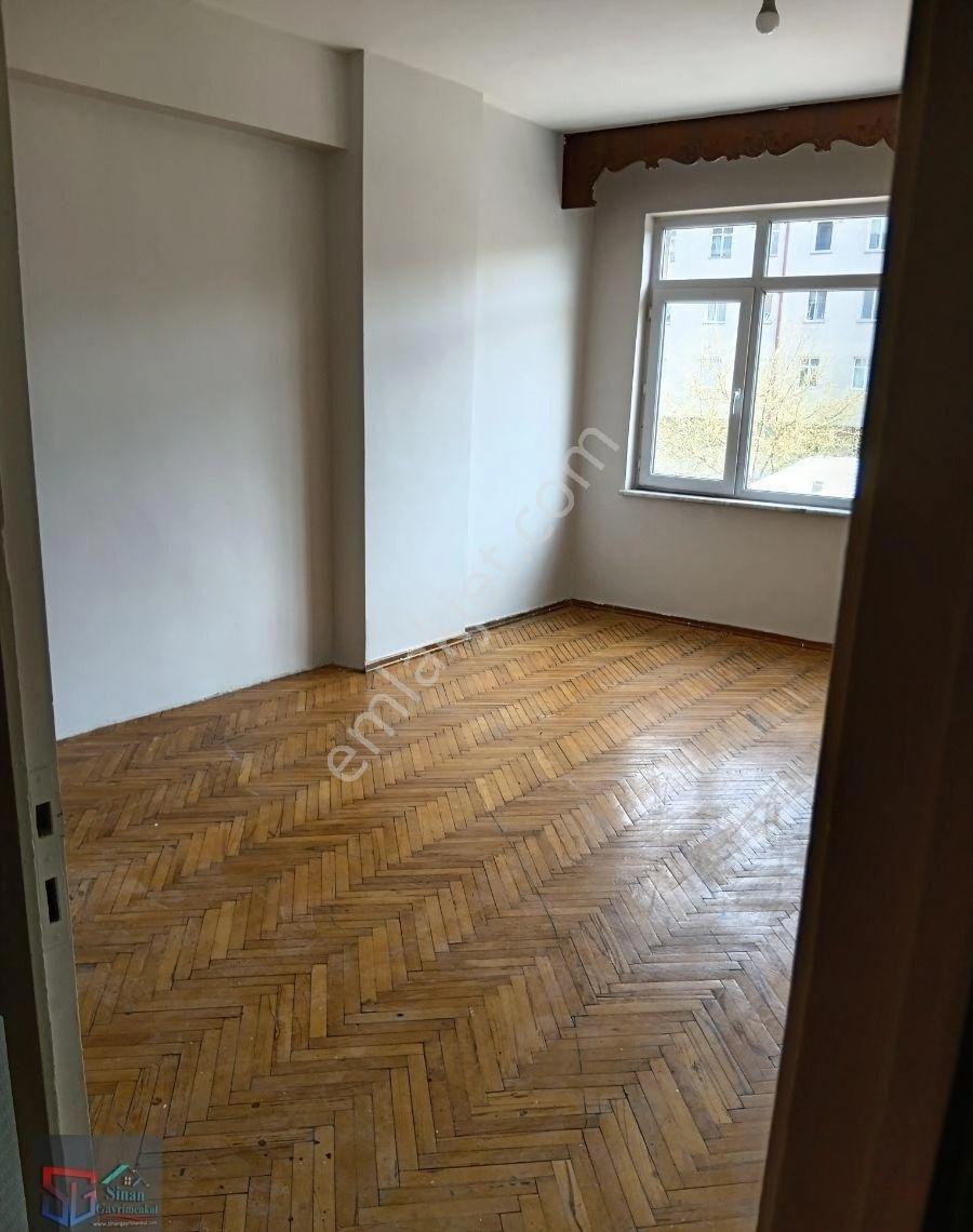 Sinan Gayrimenkulden Bozantı Caddesinde Kiralık Daire - Görsel 11