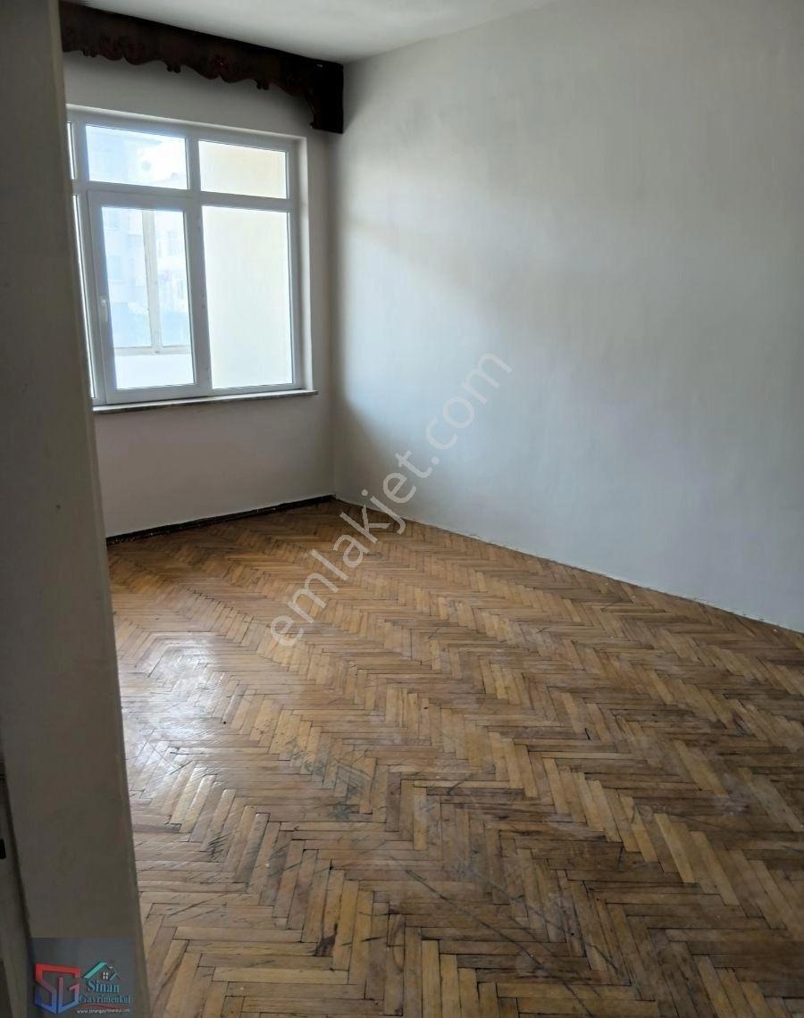 Sinan Gayrimenkulden Bozantı Caddesinde Kiralık Daire - Görsel 9